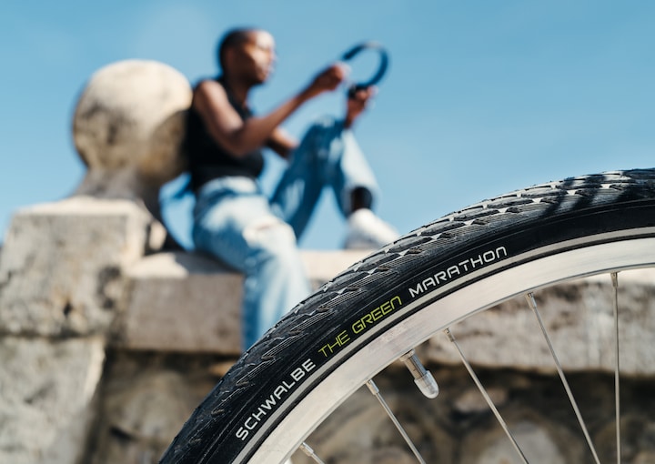 Schwalbe Premium Brandshop Bild Text2 jpg